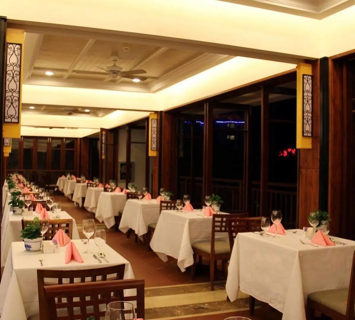 Guesthouse International Hotel Sanya